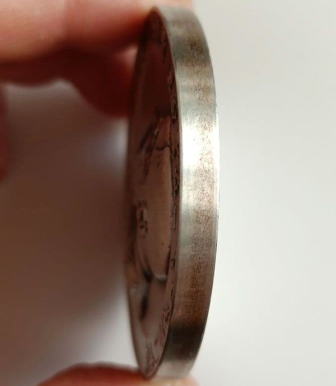 【菊水丸】明治百年記念 明治天皇御肖像牌 純銀 メダル　120g