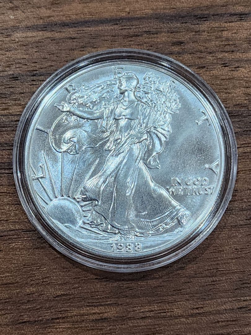 イーグル銀貨　1988年　ウォーキングリバティ　1オンス　oz　記念硬貨　純銀