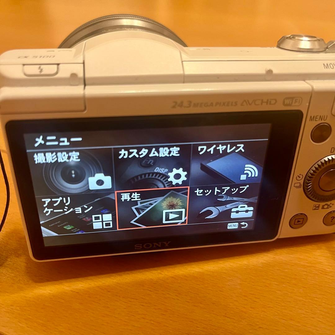 【値下げしました】sony α5100 ミラーレス　一眼カメラ