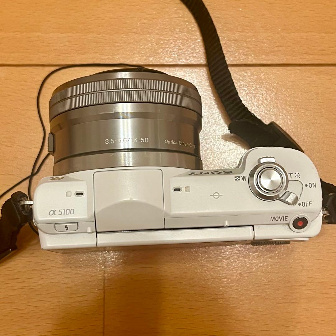 【値下げしました】sony α5100 ミラーレス　一眼カメラ