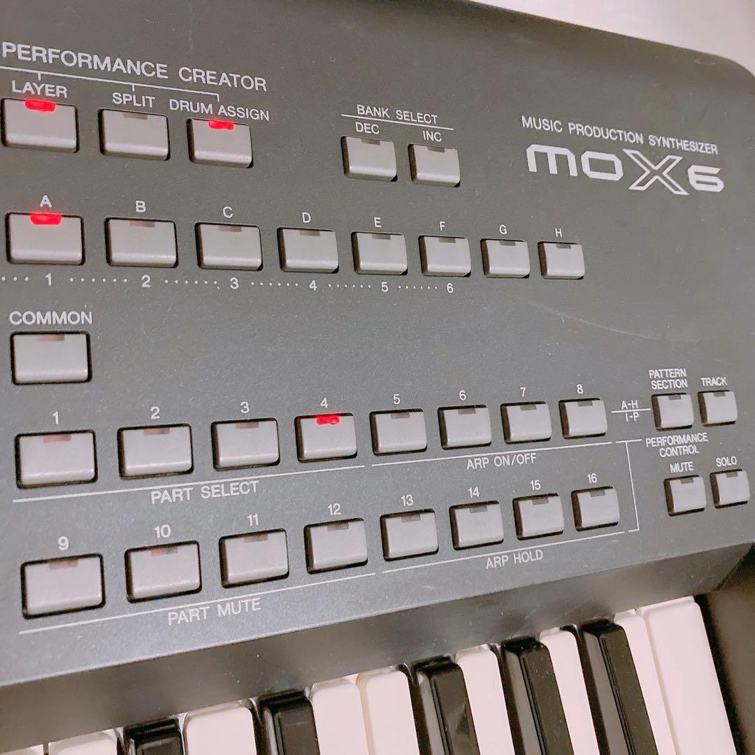 YAMAHA MOX6 シンセサイザー