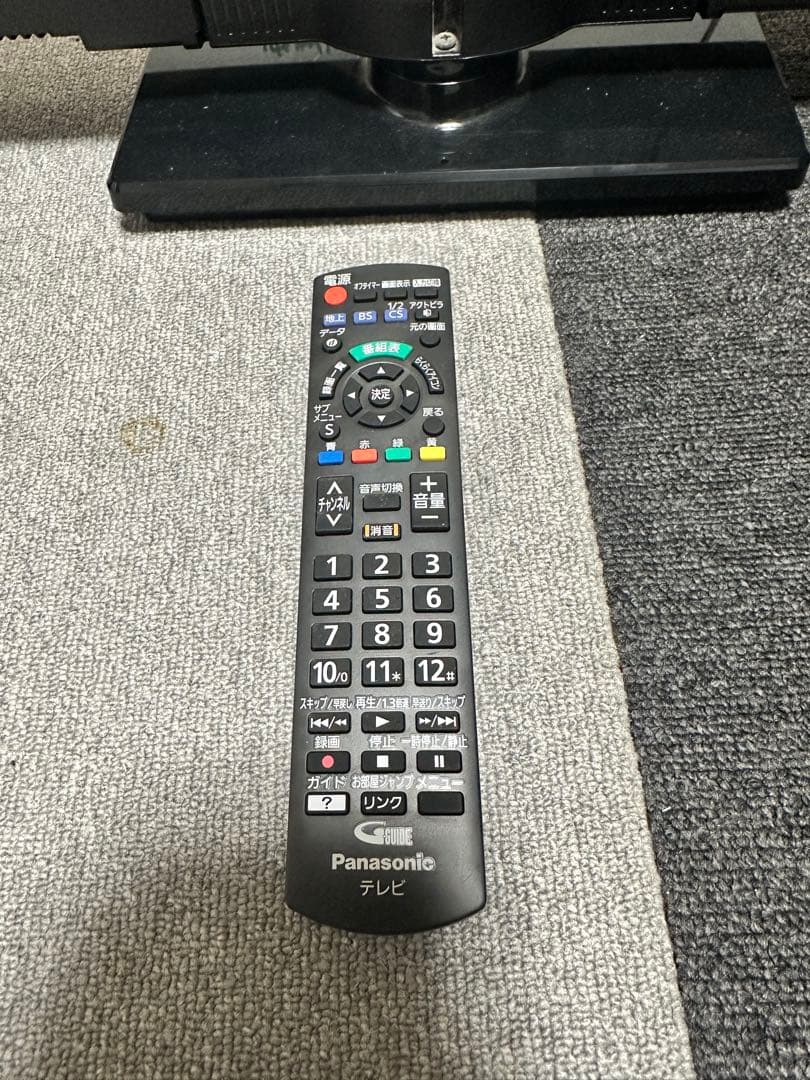 パナソニック　32V型テレビ TH-32C305 リモコン付き