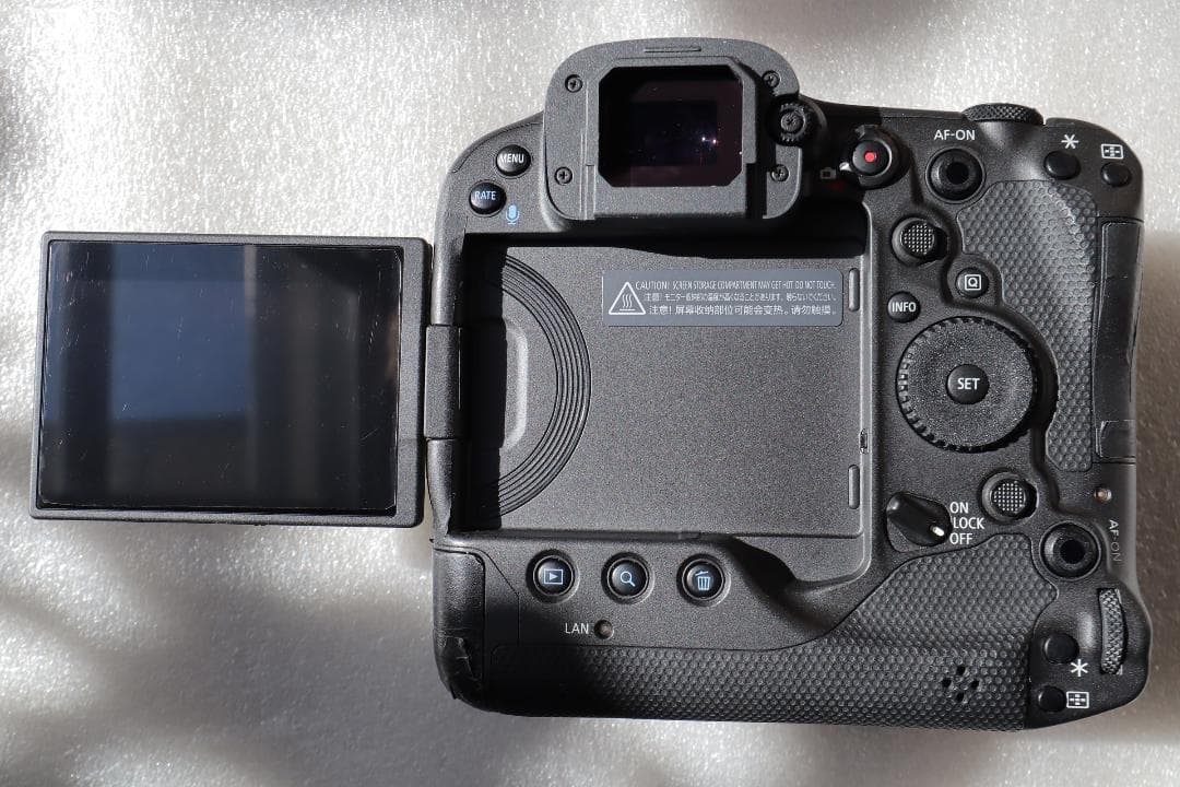 Canon EOS R3 ボディ（箱、他付属、美品）