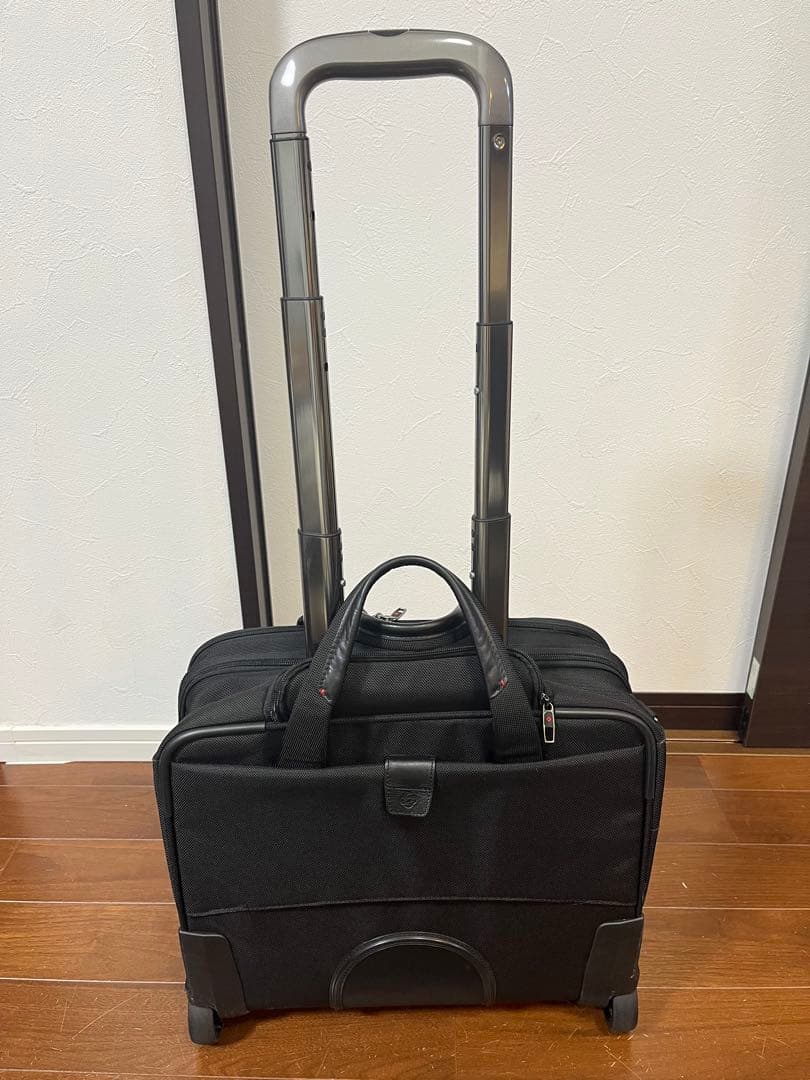 Samsonite 黒 キャリーケース&バッグ 中型 機内持ち込み可◎