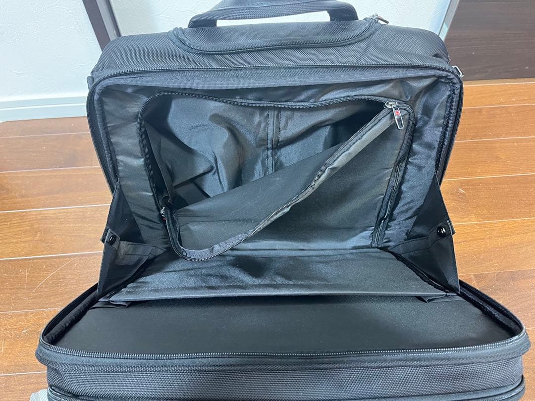 Samsonite 黒 キャリーケース&バッグ 中型 機内持ち込み可◎