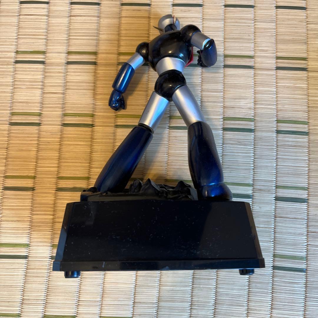 マジンガーZフィギュア スピーカー付き フィギャー部約16cm 台座時計6cm