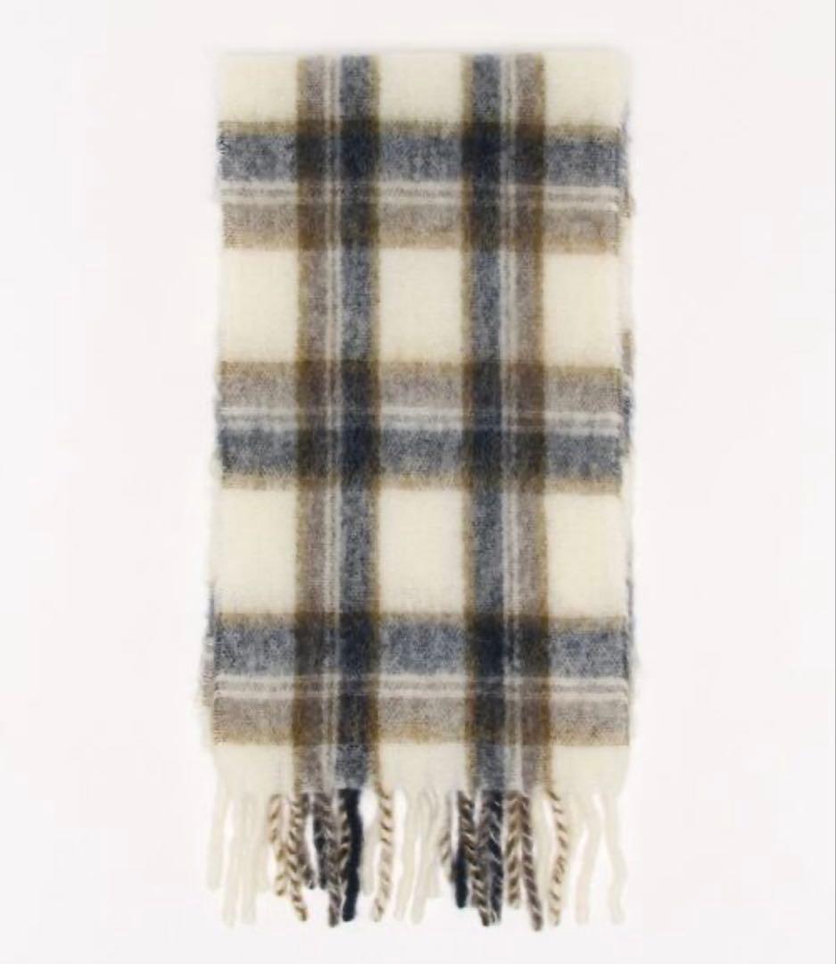 だいきんぐ⭐︎　A.P.C マフラー Elie