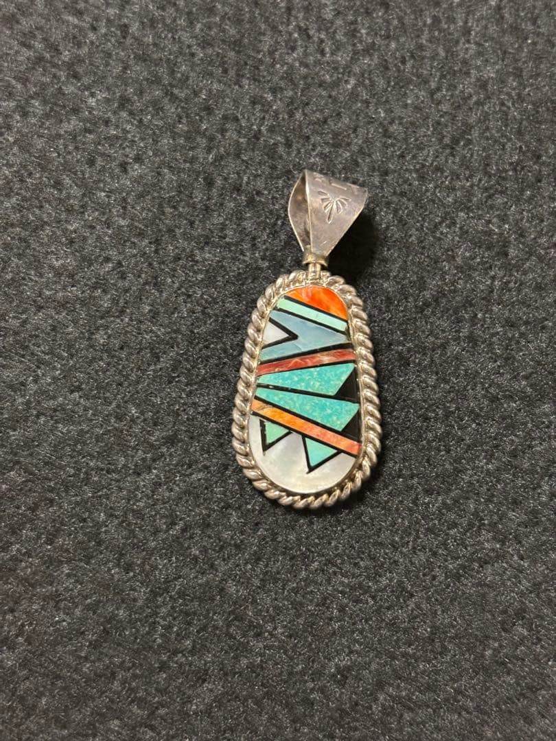 ターコイズ・コーラル・マザーオブパール ペンダント