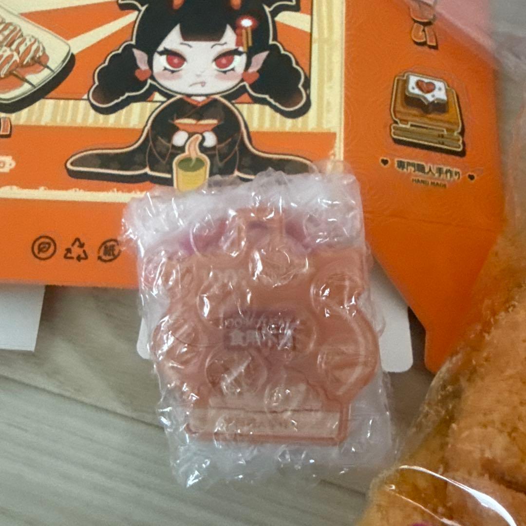 mellojoy とんかつ　トンカツ　サクサク　スクイーズ