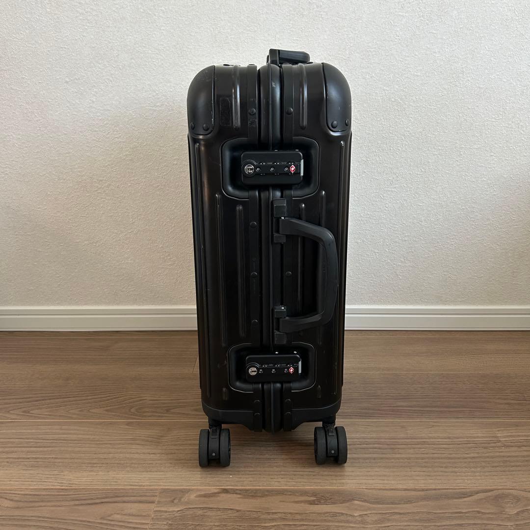 RIMOWA リモワ ORIGINAL CABIN ブラック 925.52