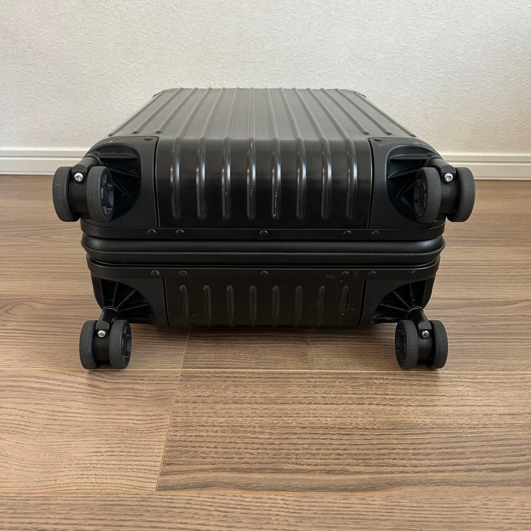 RIMOWA リモワ ORIGINAL CABIN ブラック 925.52