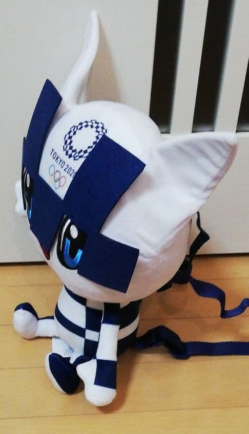 東京2020 オリンピックマスコット ミライトワ　ぬいぐるみリュック