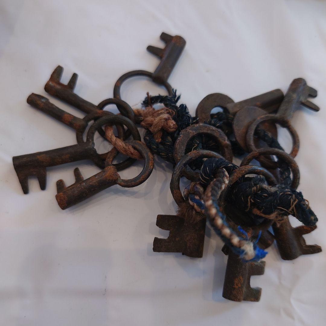 最終値下！超レア骨董★根付と鍵多数★蔵整理