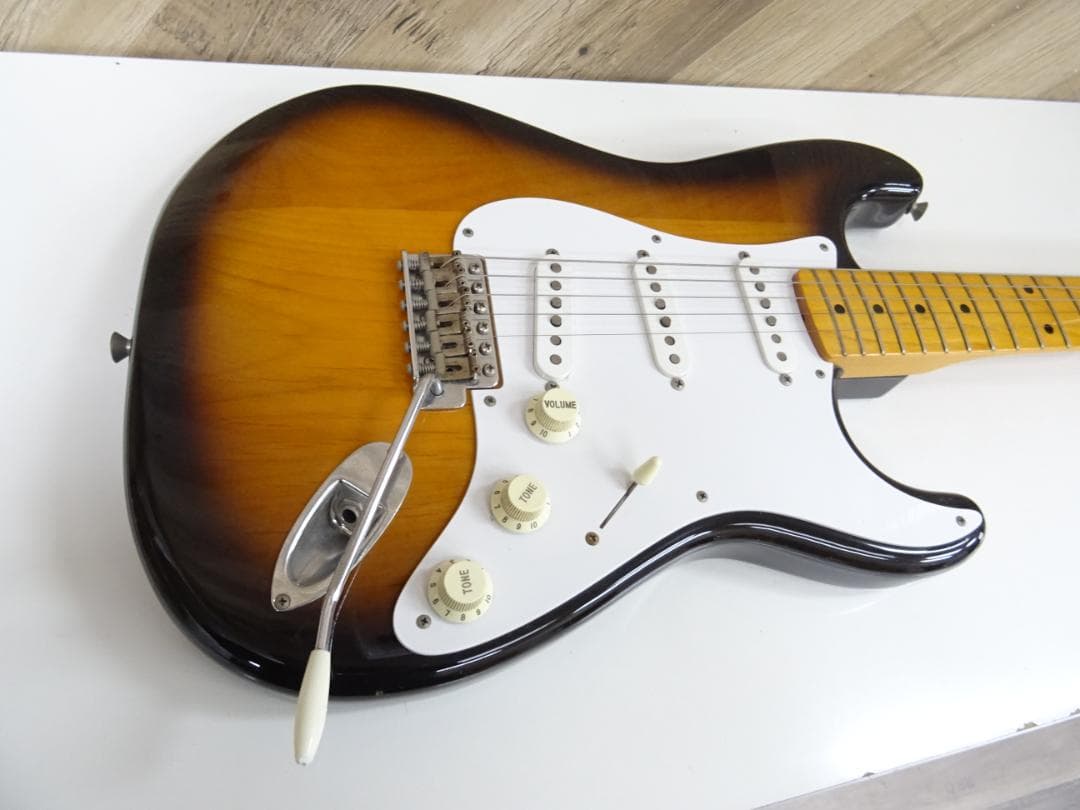 マ*)様 広036 フェンダー エレキギター Rシリアル