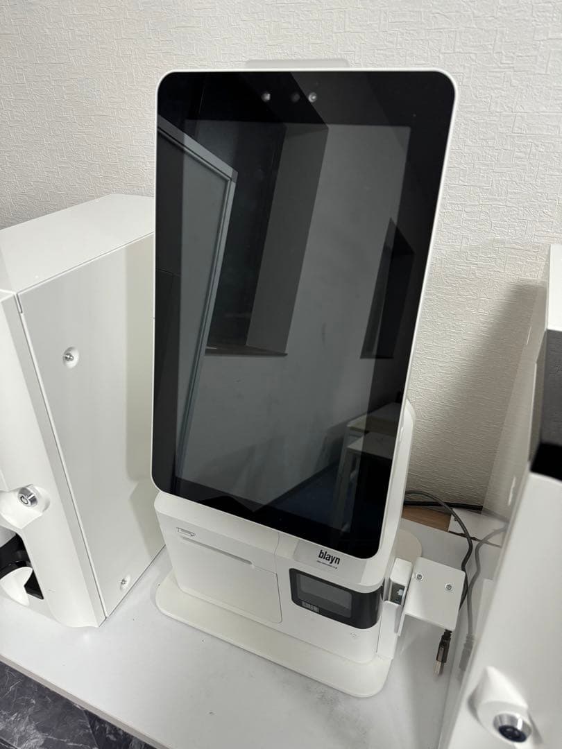 新紙幣対応 自動精算機 自動釣銭機　無人販売