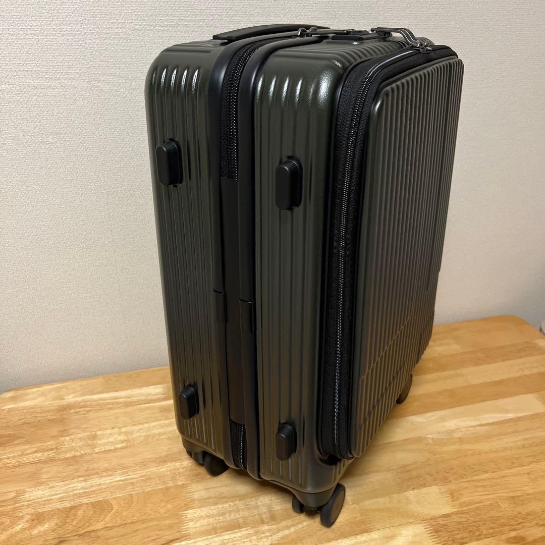 INNOVATOR イノベーター INV50 38L オリーブドラブ