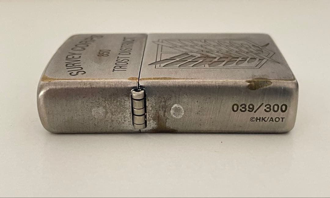 【進撃の巨人】 調査兵団　zippo 300個限定シリアルナンバー入り　特典付き