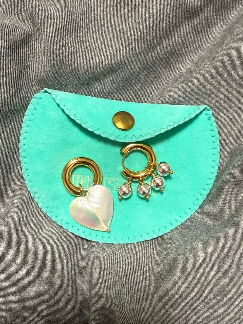 タイムレスパーリー ハート型ピアス