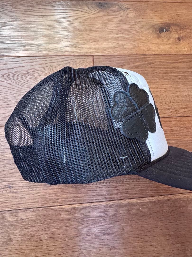 imozon saving clothing キャップ 黒白クローバー