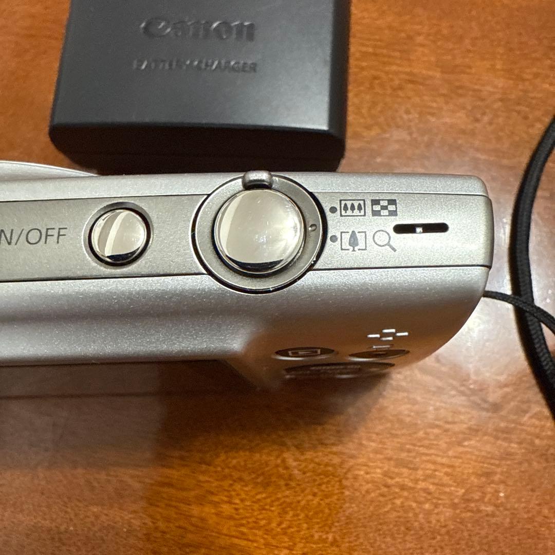 Canon IXY コンパクトデジタルカメラ シルバー