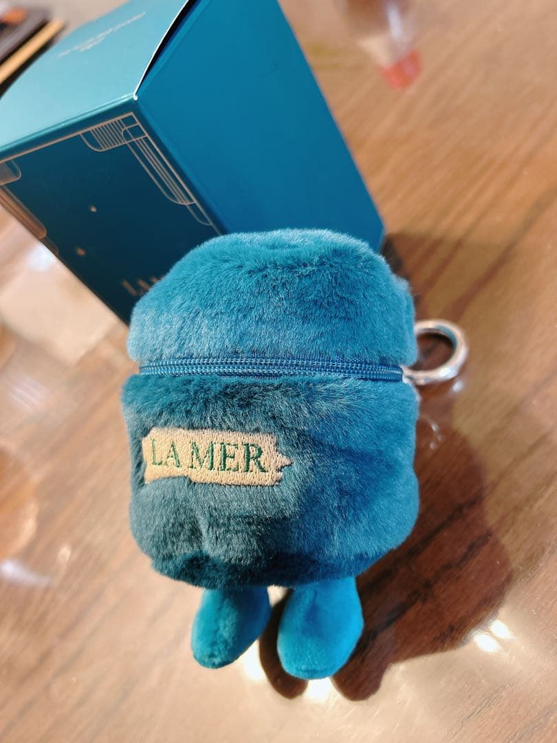LA MER ラ・メール　ポーチ　バッグチャームポーチ 緑 新品未使用ノベルティ