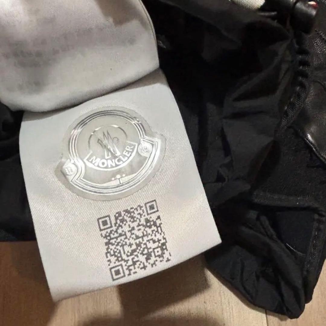 モンクレール　グローブ　手袋　サイズM