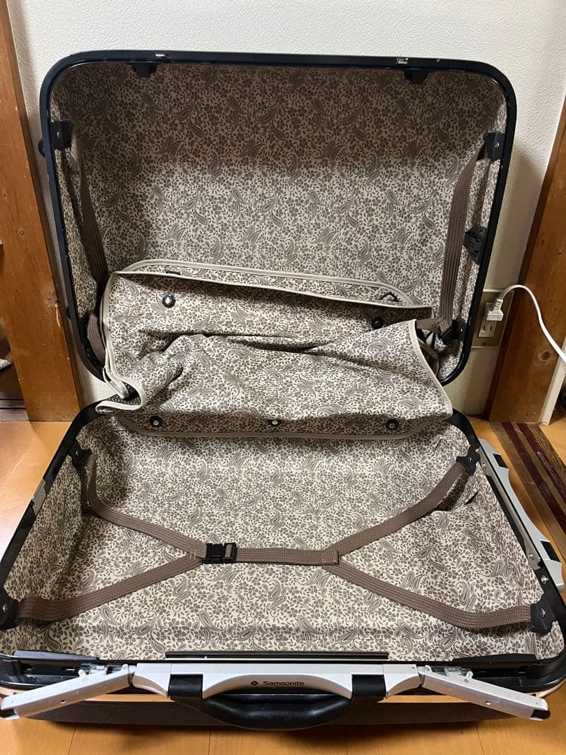 サムソナイト　キャリーケース　スーツケース　大容量　100リットル