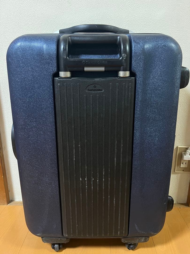 サムソナイト　キャリーケース　スーツケース　大容量　100リットル
