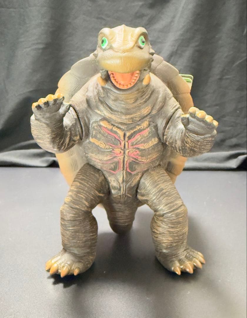 【お買い得】昭和/平成ガメラフィギュア 3体セット+おまけ