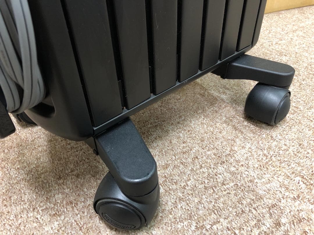 デロンギ マルチダイナミックヒーター MDHU09-PB ブラック 900W