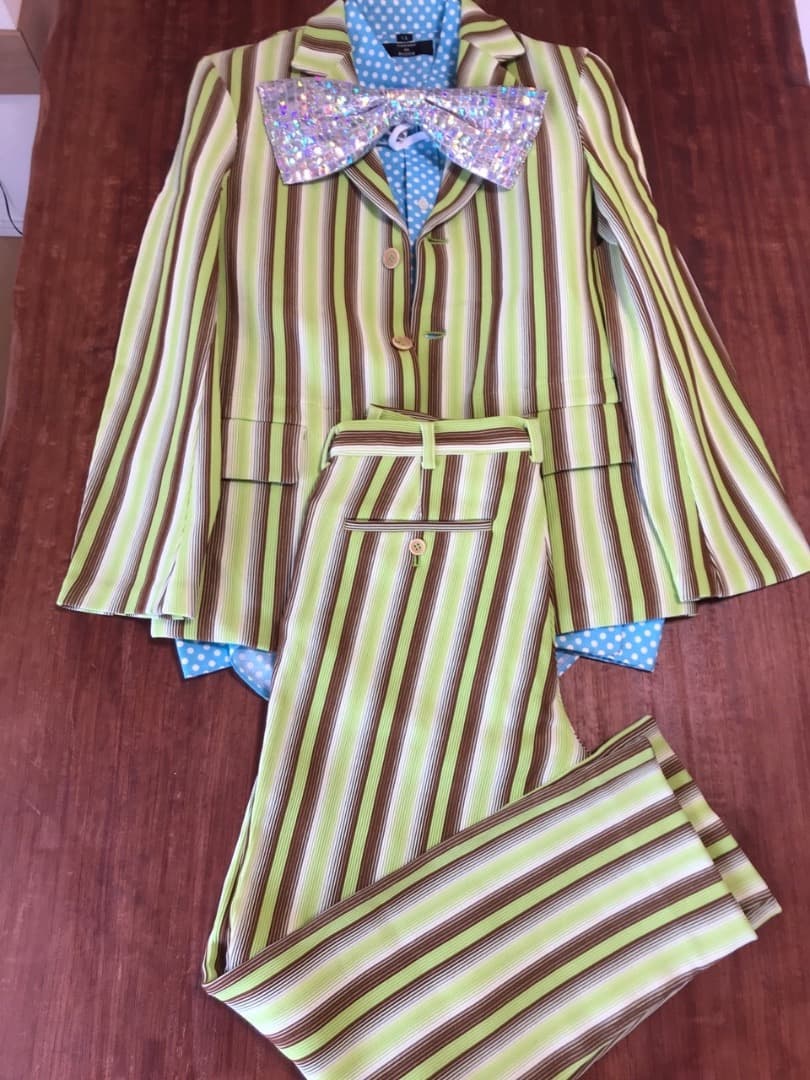 ホンジャマカ恵俊彰CM着用衣装CABANEdeZUCCAズッカチャリティースーツ