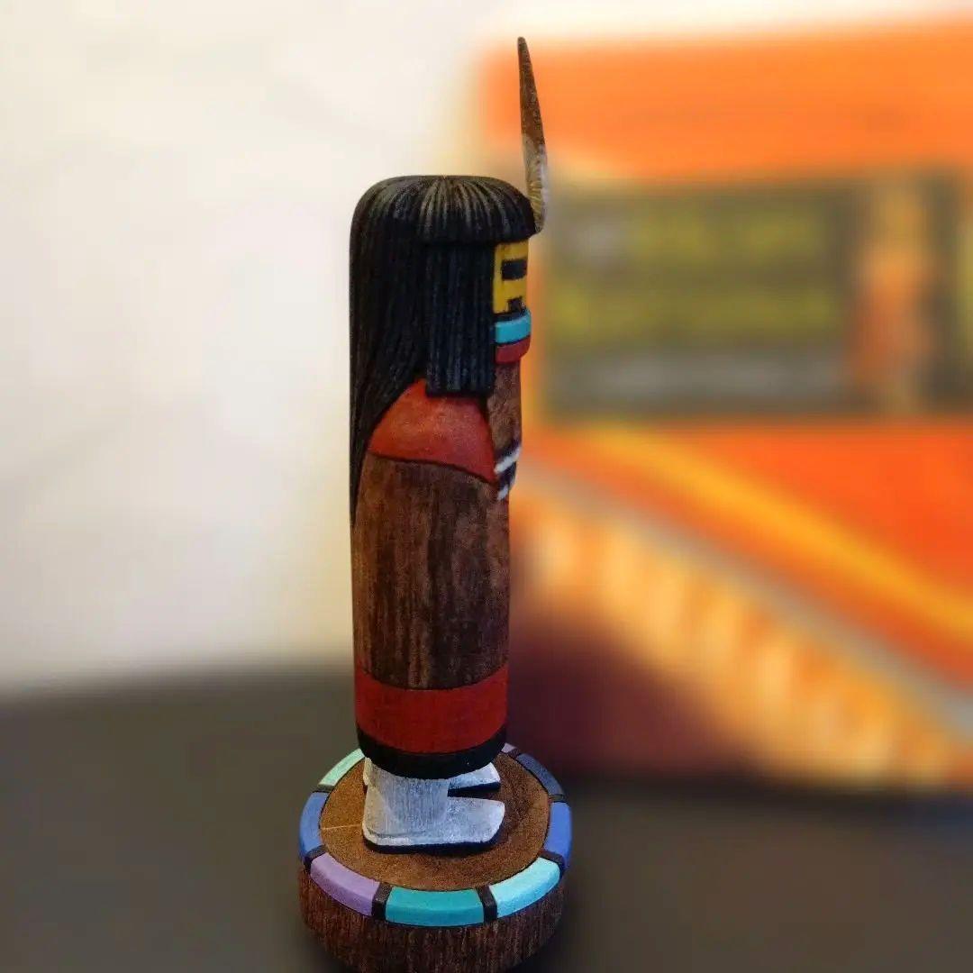 ホピ族カチナドール［幸せを祈り恵みをもたらす精霊］カチナ洋書付き！お値下げ中