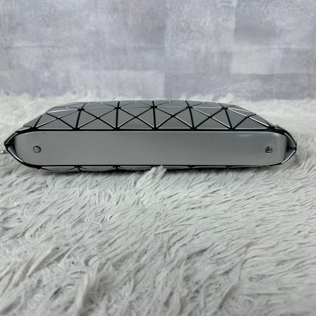 美品 バオバオイッセイミヤケ エナメル ショルダーバッグ ファスナー チェーン