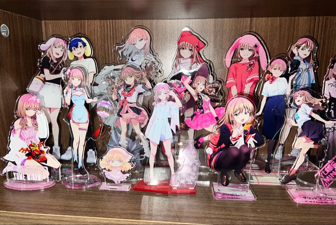 グリッドマンユニバース 南夢芽 アクスタ タペストリー クリアファイル