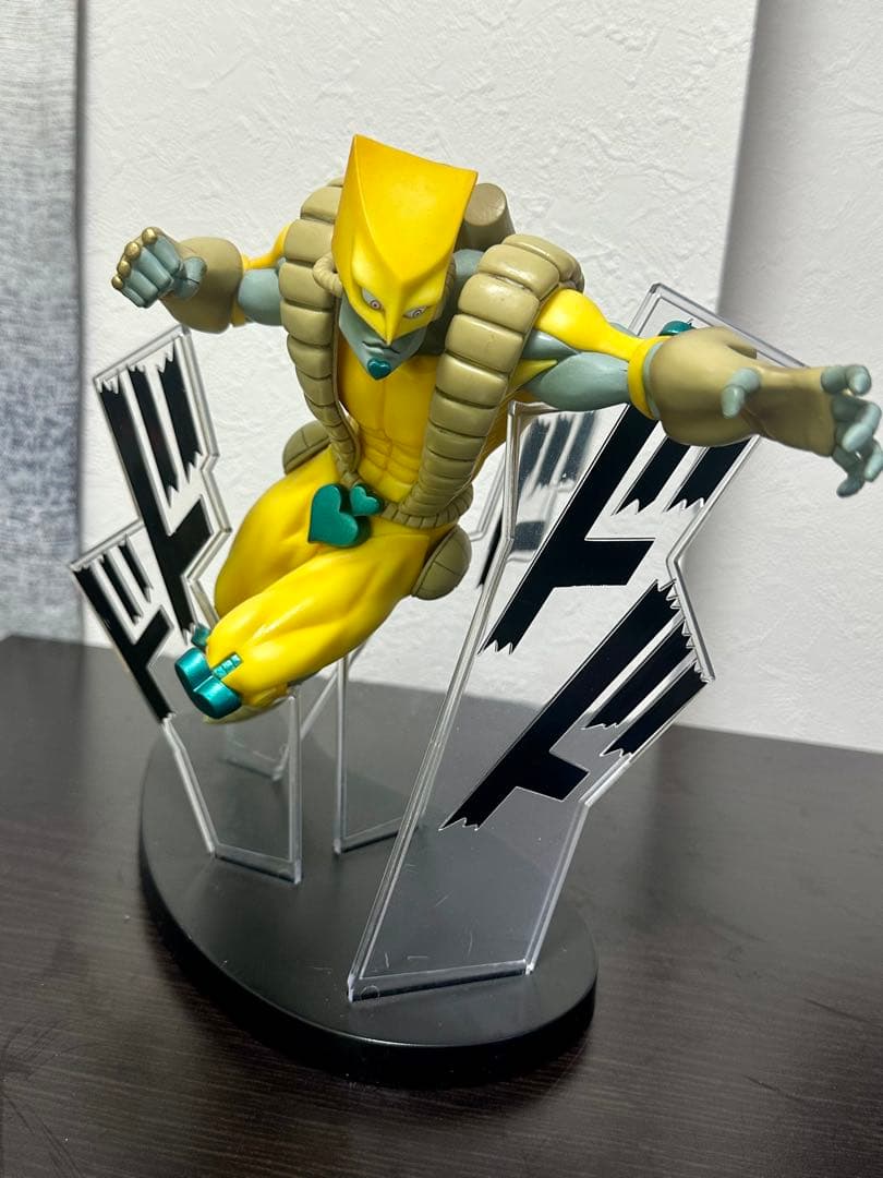 ジョジョ　承太郎 スタープラチナ　DIO ザ•ワールド　フィギュアセット