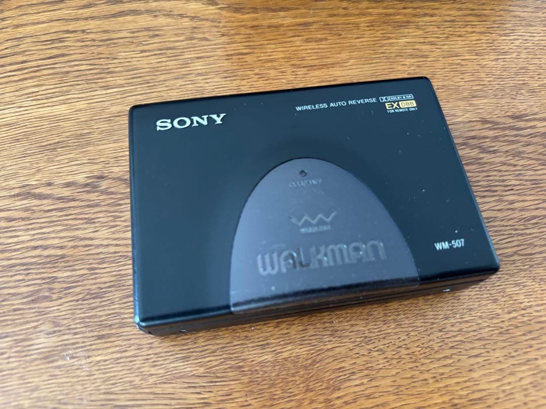 リサ　SONY WM-507 カセットプレーヤー