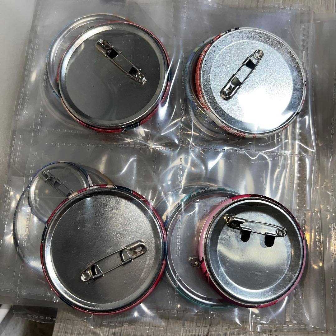 【値下げ中】ハイキュー!!缶バッジ 32種セット