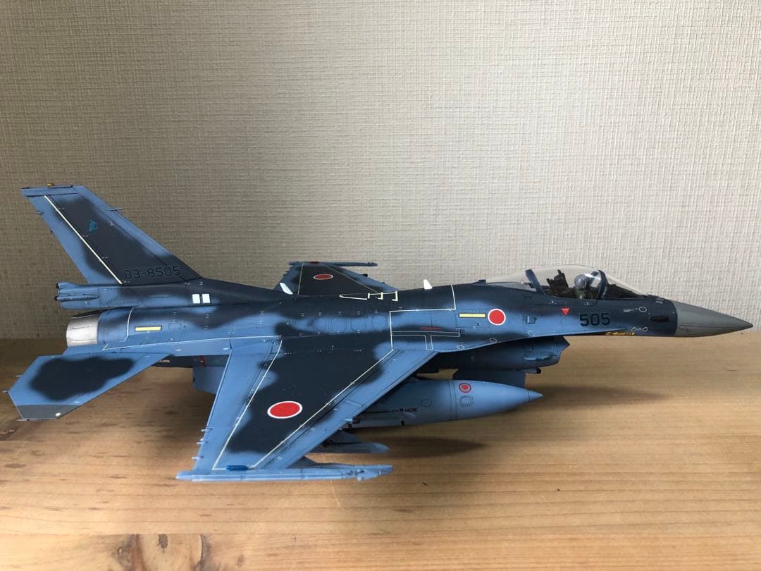 moon。航空自衛隊　F-2A プラモデル