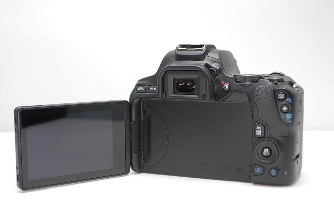 ⭐️圧倒的高性能⭐️Canon kiss X10 ダブルレンズセット 美品大人気