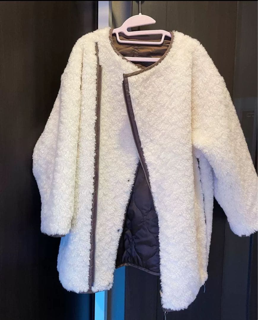 CASA FLINE ウールボア×再生ポリエルテルリバーシブルコート