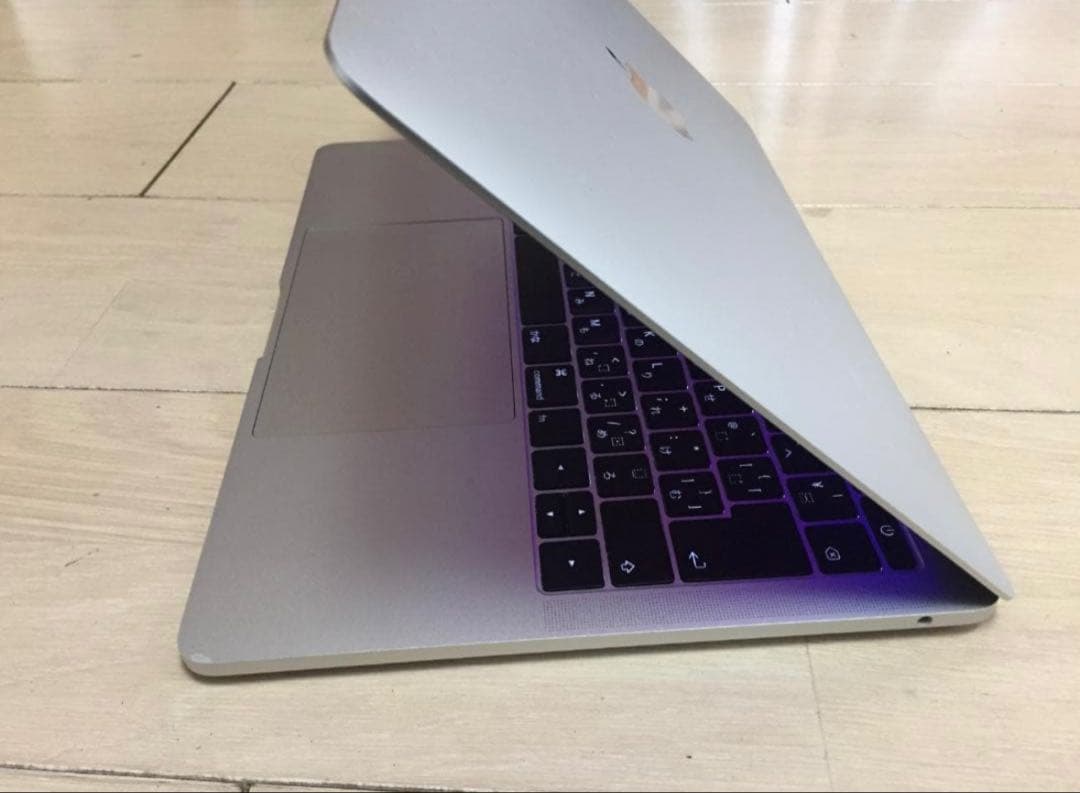 MacBook Pro 2017 13インチ SSD 256GB 8GB