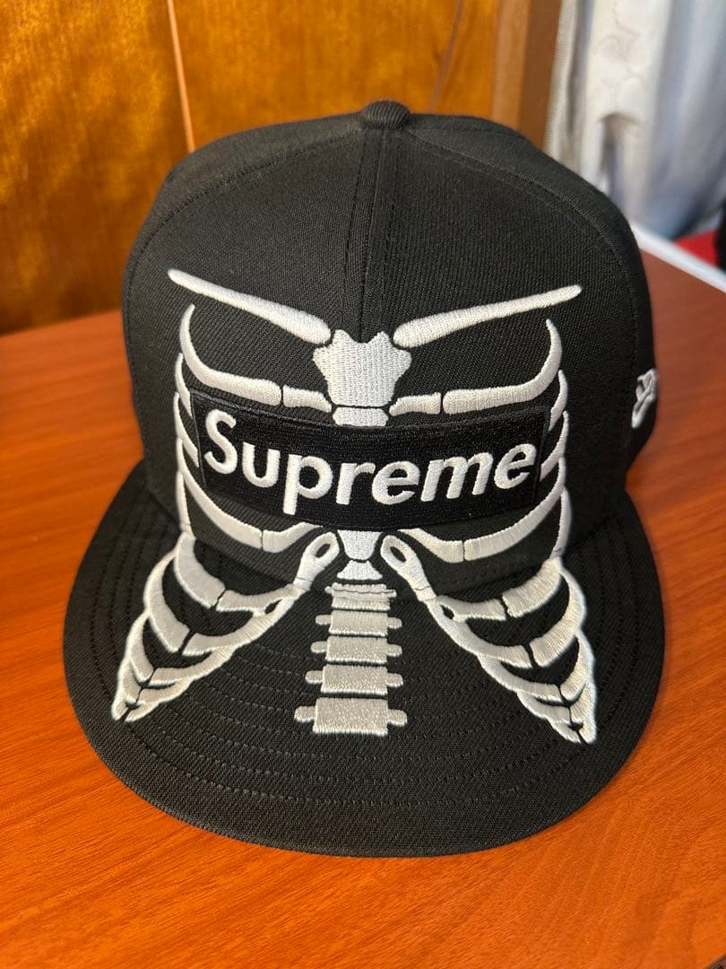 帽子 Supreme bones box logo newera cap 7 3/4