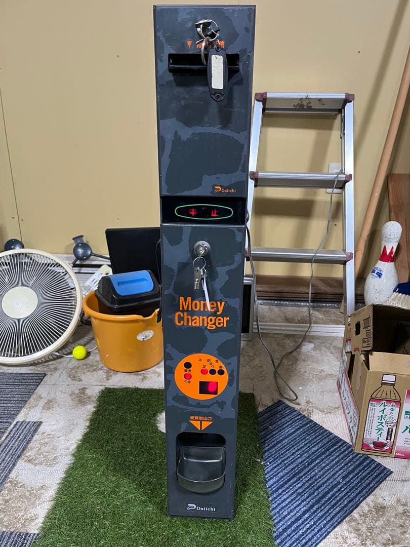 両替機 1,000円札から100円硬貨10枚 【新紙幣未対応】【引取り対応】