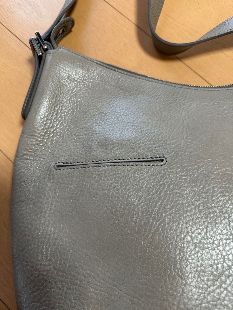 HIROFU (ソーロ)グレーベージュレザーショルダーバッグ M 2WAY 本革