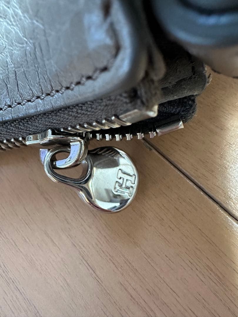 HIROFU (ソーロ)グレーベージュレザーショルダーバッグ M 2WAY 本革