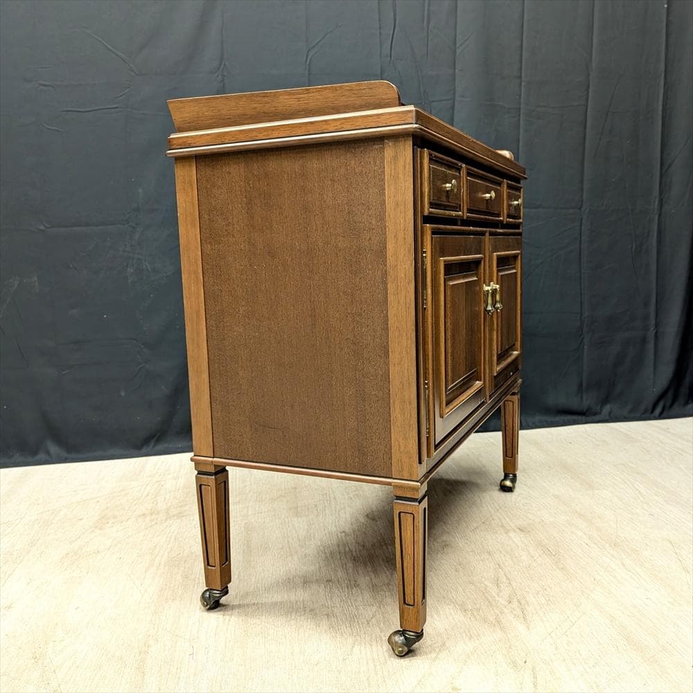 マルニ　ロイヤル　地中海　キャビネット　ワゴン　サイドボード　コンソール　飾り棚