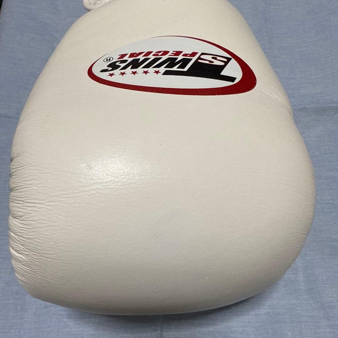 グローブ　16oz　TWINS スパーリンググローブ 【ホワイト】