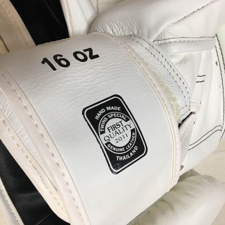 グローブ　16oz　TWINS スパーリンググローブ 【ホワイト】