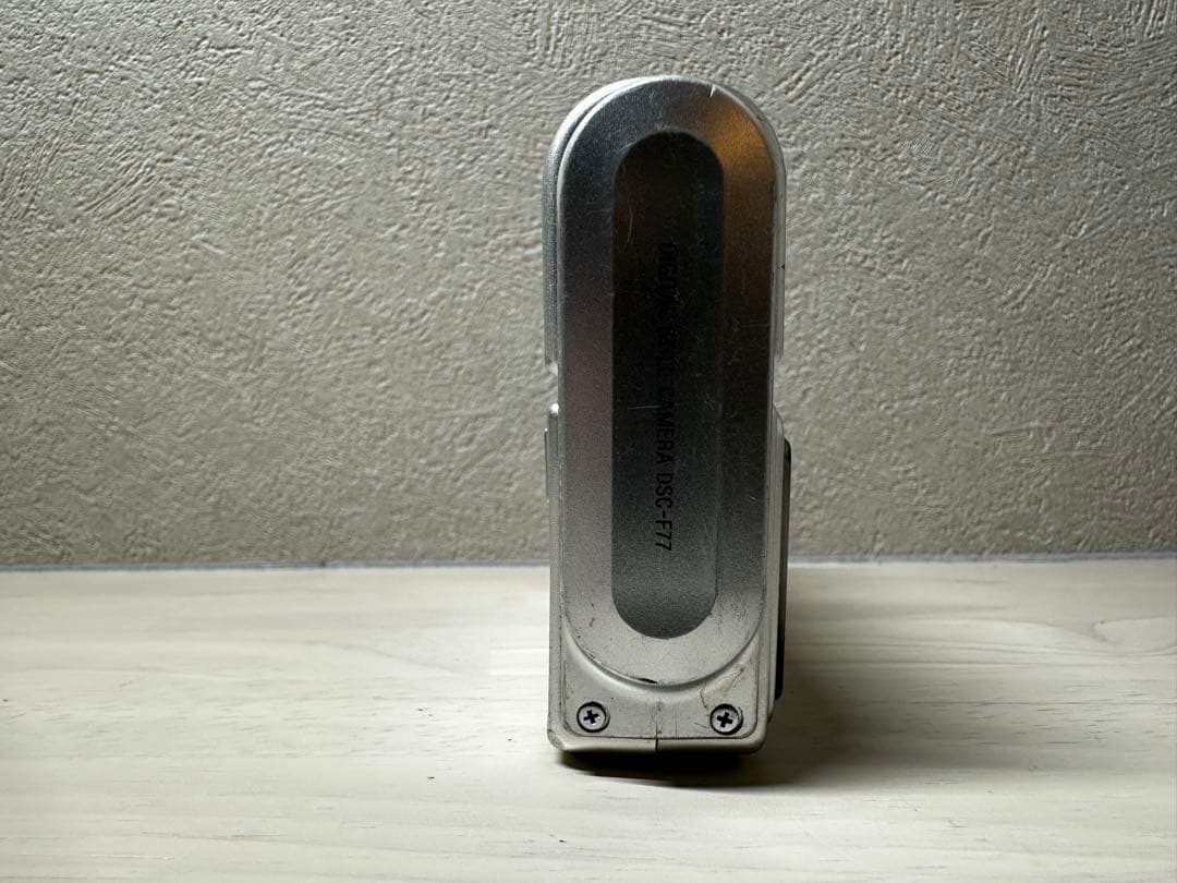 完動品【付属品付】 SONY Cyber-shot DSC-F77 デジカメ