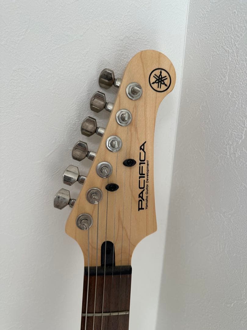 Yamaha PACIFICA ホワイト エレキギター